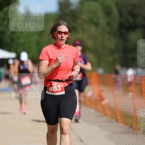 07.09.2025 - 19. Norderstedt Triathlon Michael Strokosch http://msf.ph/oto/8734678 07.09.2025 12:18:49 Laufen 201, 803 meine-sportfotos.de