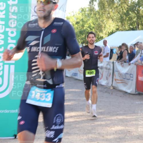 07.09.2025 - 19. Norderstedt Triathlon Luisa Fischer http://msf.ph/oto/8734682 07.09.2025 16:32:37 Ziel 490, 521, 1433, 1484 meine-sportfotos.de