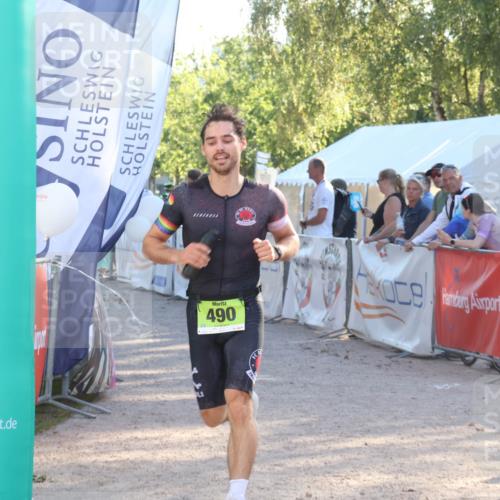 07.09.2025 - 19. Norderstedt Triathlon Luisa Fischer http://msf.ph/oto/8734690 07.09.2025 16:32:38 Ziel 490, 521, 1433, 1484 meine-sportfotos.de