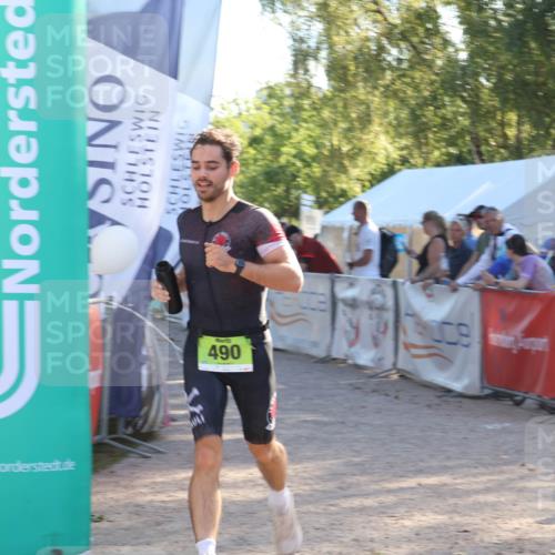 07.09.2025 - 19. Norderstedt Triathlon Luisa Fischer http://msf.ph/oto/8734692 07.09.2025 16:32:38 Ziel 490, 521, 1433, 1484 meine-sportfotos.de