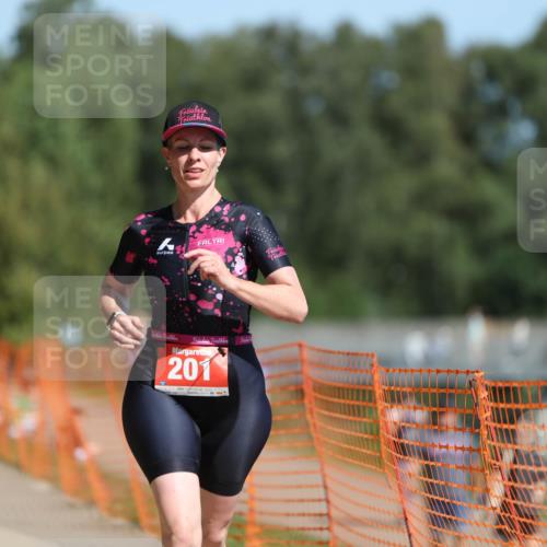 07.09.2025 - 19. Norderstedt Triathlon Michael Strokosch http://msf.ph/oto/8734708 07.09.2025 12:18:53 Laufen 149, 201, 803, 1381 meine-sportfotos.de