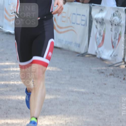 07.09.2025 - 19. Norderstedt Triathlon Luisa Fischer http://msf.ph/oto/8734715 07.09.2025 16:32:45 Ziel 490, 547 meine-sportfotos.de