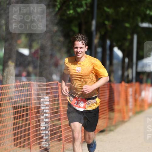 07.09.2025 - 19. Norderstedt Triathlon Michael Strokosch http://msf.ph/oto/8734725 07.09.2025 12:18:58 Laufen 149, 201, 1381 meine-sportfotos.de