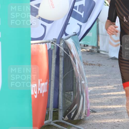 07.09.2025 - 19. Norderstedt Triathlon Luisa Fischer http://msf.ph/oto/8734735 07.09.2025 16:32:51 Ziel 491, 547 meine-sportfotos.de