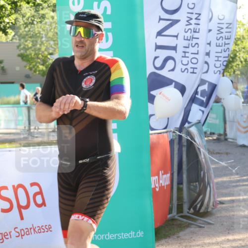 07.09.2025 - 19. Norderstedt Triathlon Luisa Fischer http://msf.ph/oto/8734752 07.09.2025 16:32:53 Ziel 491 meine-sportfotos.de