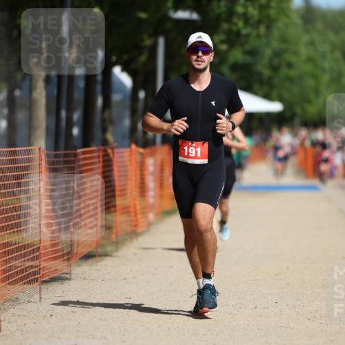 07.09.2025 - 19. Norderstedt Triathlon Michael Strokosch http://msf.ph/oto/8734761 07.09.2025 12:19:05 Laufen 191, 1187 meine-sportfotos.de