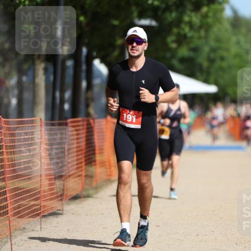 07.09.2025 - 19. Norderstedt Triathlon Michael Strokosch http://msf.ph/oto/8734763 07.09.2025 12:19:06 Laufen 191, 1187 meine-sportfotos.de