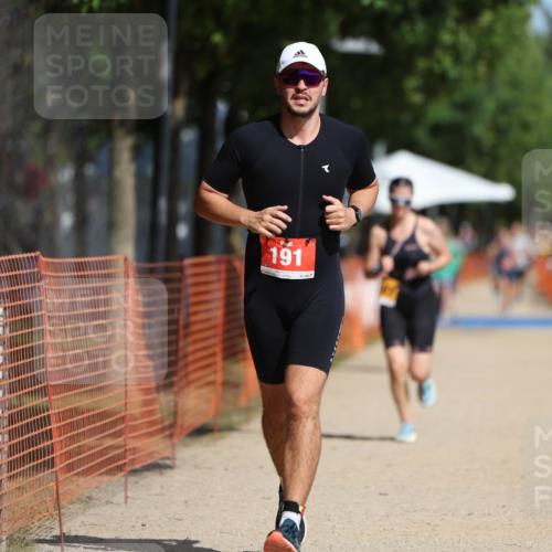 07.09.2025 - 19. Norderstedt Triathlon Michael Strokosch http://msf.ph/oto/8734768 07.09.2025 12:19:06 Laufen 191, 1187 meine-sportfotos.de