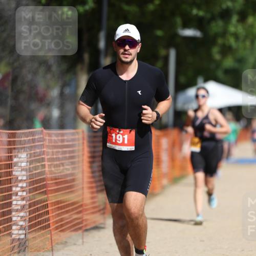 07.09.2025 - 19. Norderstedt Triathlon Michael Strokosch http://msf.ph/oto/8734774 07.09.2025 12:19:07 Laufen 191, 1187 meine-sportfotos.de