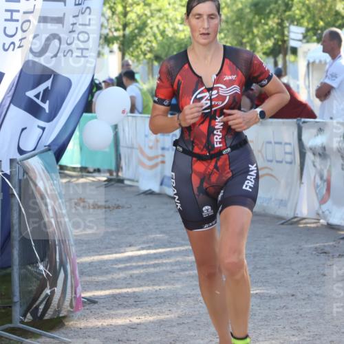 07.09.2025 - 19. Norderstedt Triathlon Luisa Fischer http://msf.ph/oto/8734781 07.09.2025 16:33:19 Ziel 438, 543 meine-sportfotos.de
