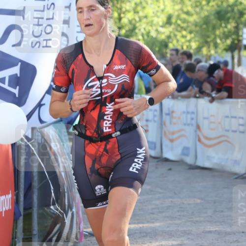 07.09.2025 - 19. Norderstedt Triathlon Luisa Fischer http://msf.ph/oto/8734791 07.09.2025 16:33:20 Ziel 438, 543 meine-sportfotos.de