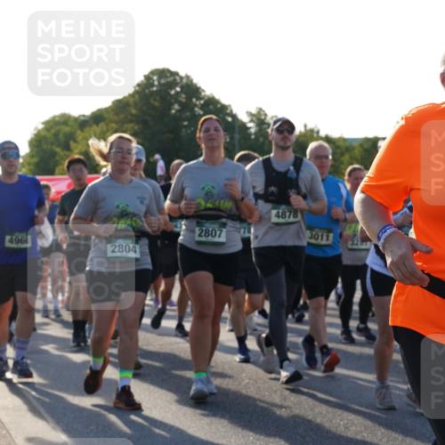 07.09.2025 - BARMER Alsterlauf Yannick Fuchs http://msf.ph/oto/8734802 07.09.2025 09:08:17 Laufen 4878, 2807, 4966, 2804, 3011, 36, 2738 meine-sportfotos.de