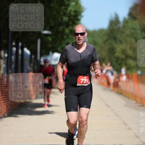 07.09.2025 - 19. Norderstedt Triathlon Michael Strokosch http://msf.ph/oto/8734812 07.09.2025 13:00:34 Laufen 295, 728, 752, 783, 1382 meine-sportfotos.de