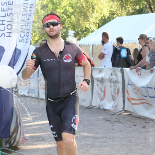07.09.2025 - 19. Norderstedt Triathlon Luisa Fischer http://msf.ph/oto/8734849 07.09.2025 16:33:47 Ziel 488, 518 meine-sportfotos.de