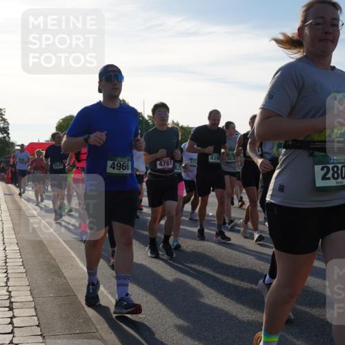 07.09.2025 - BARMER Alsterlauf Yannick Fuchs http://msf.ph/oto/8734859 07.09.2025 09:08:20 Laufen 4396, 3635, 5507, 4966, 4761, 575, 36, 2804, 97, 976, 28 meine-sportfotos.de