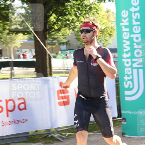 07.09.2025 - 19. Norderstedt Triathlon Luisa Fischer http://msf.ph/oto/8734867 07.09.2025 16:33:49 Ziel 488 meine-sportfotos.de