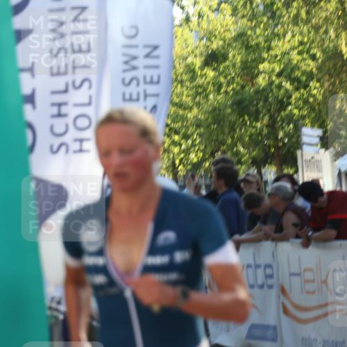 07.09.2025 - 19. Norderstedt Triathlon Luisa Fischer http://msf.ph/oto/8734884 07.09.2025 16:33:59 Ziel 443 meine-sportfotos.de