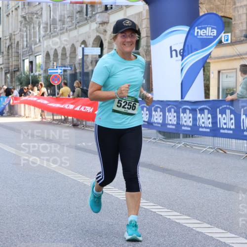 07.09.2025 - BARMER Alsterlauf Strokosch-Dieckow http://msf.ph/oto/8734891 07.09.2025 10:20:19 Ziel 2685, 2686, 2977, 3216, 3297, 3383, 3786, 3787, 3969, 4141, 4142, 4151, 4152, 4331, 4414, 4774, 4901, 4971, 5594 meine-sportfotos.de