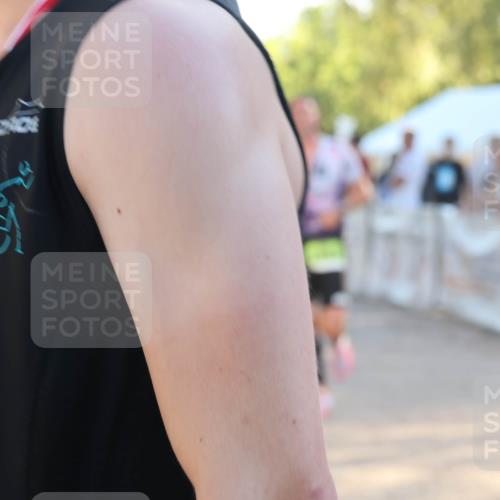 07.09.2025 - 19. Norderstedt Triathlon Luisa Fischer http://msf.ph/oto/8734924 07.09.2025 16:34:27 Ziel 1552 meine-sportfotos.de