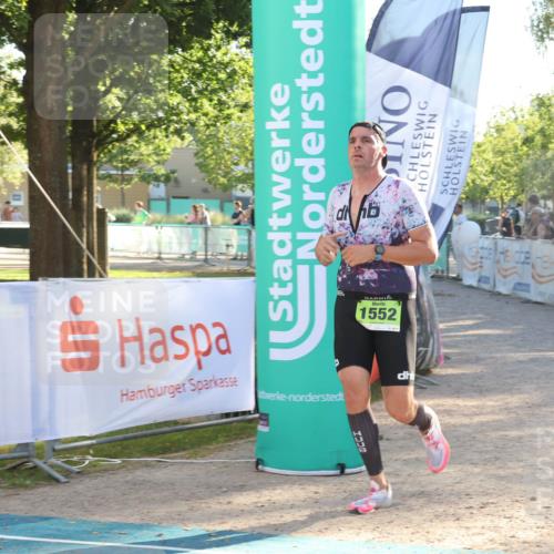 07.09.2025 - 19. Norderstedt Triathlon Luisa Fischer http://msf.ph/oto/8734937 07.09.2025 16:34:28 Ziel 1552 meine-sportfotos.de