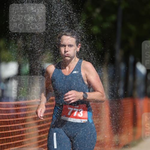 07.09.2025 - 19. Norderstedt Triathlon Michael Strokosch http://msf.ph/oto/8734957 07.09.2025 12:19:35 Laufen 773, 801, 1333 meine-sportfotos.de