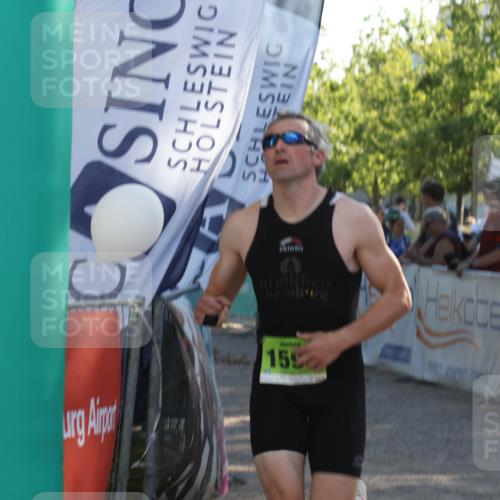 07.09.2025 - 19. Norderstedt Triathlon Luisa Fischer http://msf.ph/oto/8734960 07.09.2025 16:34:36 Ziel 1590 meine-sportfotos.de