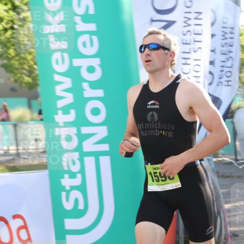 07.09.2025 - 19. Norderstedt Triathlon Luisa Fischer http://msf.ph/oto/8734962 07.09.2025 16:34:36 Ziel 1590 meine-sportfotos.de