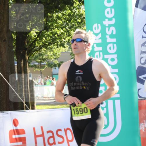 07.09.2025 - 19. Norderstedt Triathlon Luisa Fischer http://msf.ph/oto/8734964 07.09.2025 16:34:37 Ziel 1590 meine-sportfotos.de