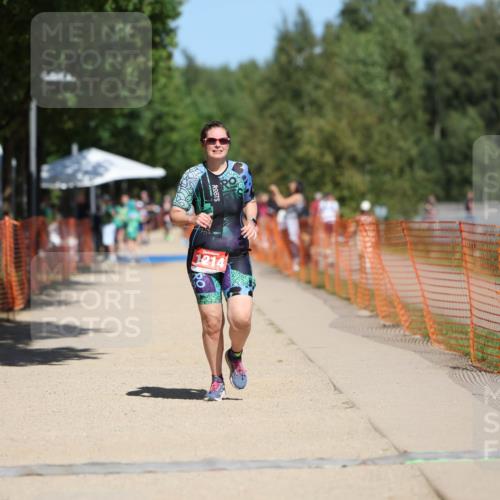 07.09.2025 - 19. Norderstedt Triathlon Michael Strokosch http://msf.ph/oto/8735021 07.09.2025 13:00:58 Laufen 188, 1214 meine-sportfotos.de