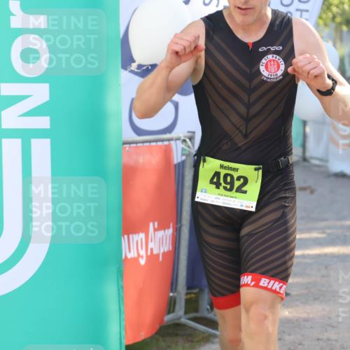 07.09.2025 - 19. Norderstedt Triathlon Luisa Fischer http://msf.ph/oto/8735022 07.09.2025 16:35:11 Ziel 492 meine-sportfotos.de