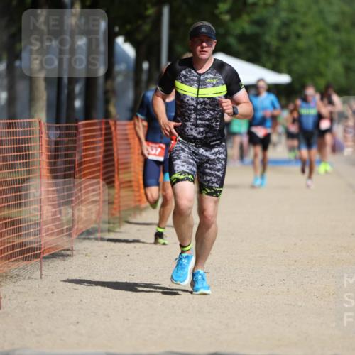 07.09.2025 - 19. Norderstedt Triathlon Michael Strokosch http://msf.ph/oto/8735046 07.09.2025 12:19:46 Laufen 837, 862, 1265 meine-sportfotos.de