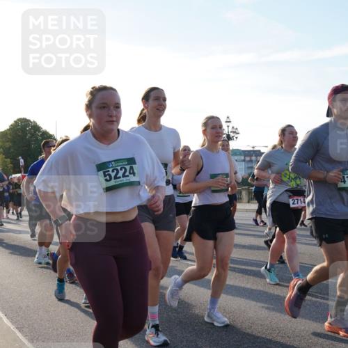 07.09.2025 - BARMER Alsterlauf Yannick Fuchs http://msf.ph/oto/8735097 07.09.2025 09:08:29 Laufen 6004, 5224, 2714, 416, 07 meine-sportfotos.de