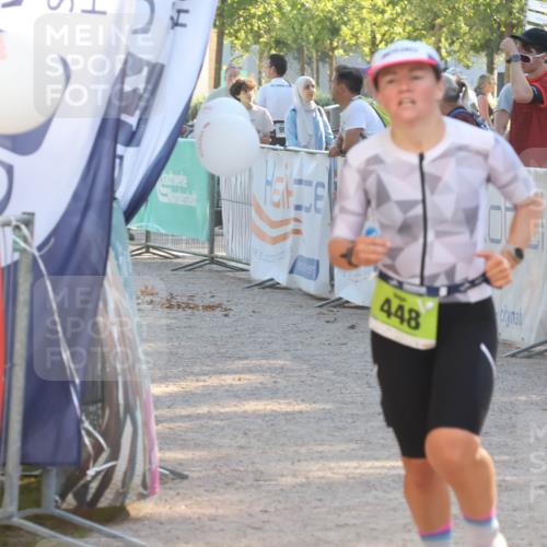 07.09.2025 - 19. Norderstedt Triathlon Luisa Fischer http://msf.ph/oto/8735098 07.09.2025 16:35:26 Ziel 448, 905, 1570 meine-sportfotos.de