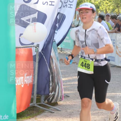 07.09.2025 - 19. Norderstedt Triathlon Luisa Fischer http://msf.ph/oto/8735104 07.09.2025 16:35:27 Ziel 448, 905, 1570 meine-sportfotos.de