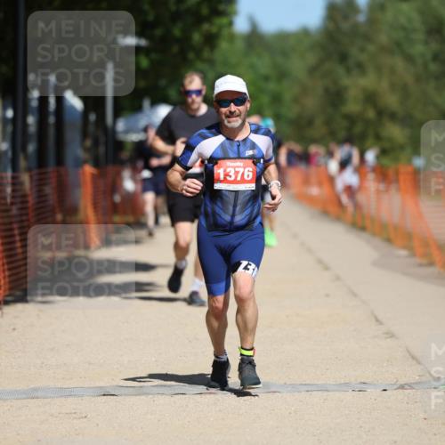 07.09.2025 - 19. Norderstedt Triathlon Michael Strokosch http://msf.ph/oto/8735105 07.09.2025 13:01:25 Laufen 177, 250, 1376 meine-sportfotos.de