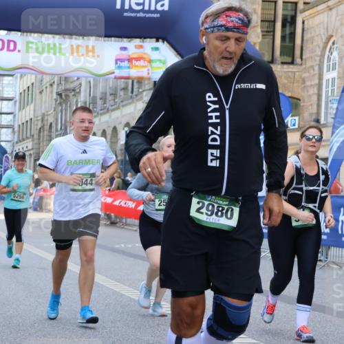 07.09.2025 - BARMER Alsterlauf Strokosch-Dieckow http://msf.ph/oto/8735132 07.09.2025 10:20:15 Ziel 2685, 2686, 2977, 3216, 3297, 3672, 3786, 3787, 3969, 4151, 4152, 4331, 4414, 4774, 4901, 4971, 5594 meine-sportfotos.de