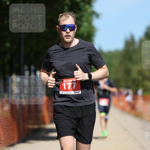 07.09.2025 - 19. Norderstedt Triathlon Michael Strokosch http://msf.ph/oto/8735152 07.09.2025 13:01:29 Laufen 177, 210, 250, 1376 meine-sportfotos.de