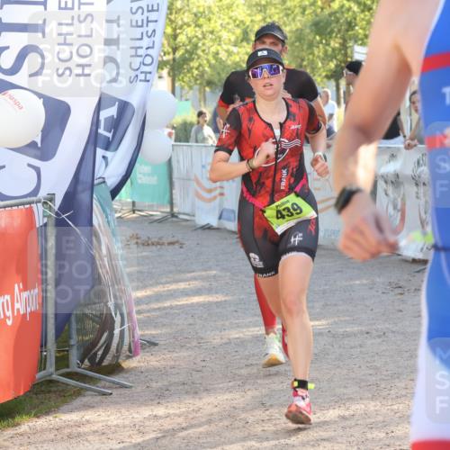 07.09.2025 - 19. Norderstedt Triathlon Luisa Fischer http://msf.ph/oto/8735179 07.09.2025 16:35:44 Ziel 439, 526, 1600 meine-sportfotos.de