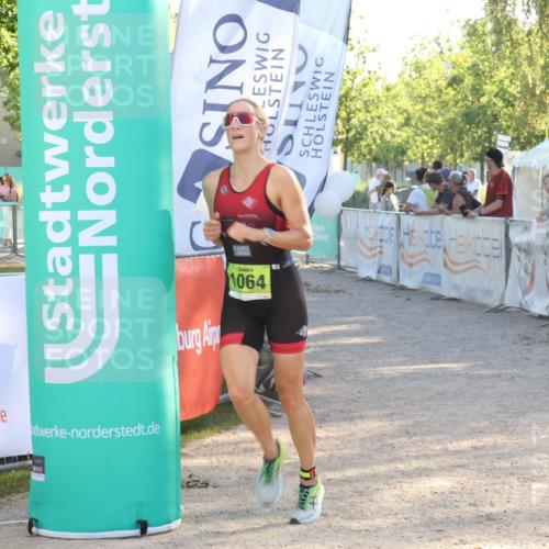07.09.2025 - 19. Norderstedt Triathlon Luisa Fischer http://msf.ph/oto/8735203 07.09.2025 16:35:52 Ziel 439, 526, 1064 meine-sportfotos.de