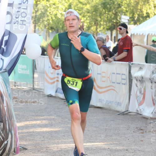 07.09.2025 - 19. Norderstedt Triathlon Luisa Fischer http://msf.ph/oto/8735209 07.09.2025 16:35:57 Ziel 531, 1064 meine-sportfotos.de