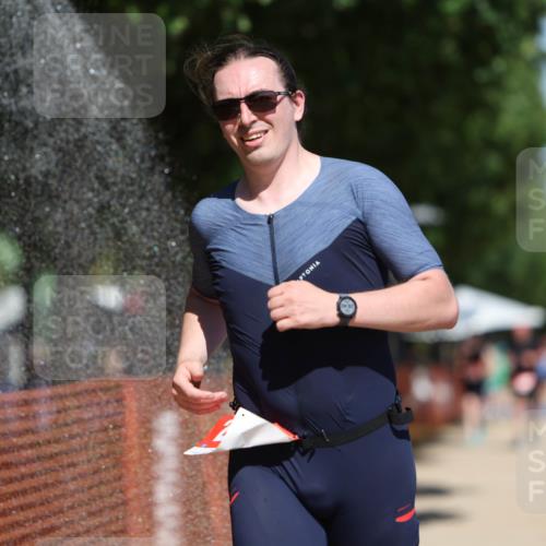 07.09.2025 - 19. Norderstedt Triathlon Michael Strokosch http://msf.ph/oto/8735238 07.09.2025 13:01:36 Laufen 210, 250 meine-sportfotos.de