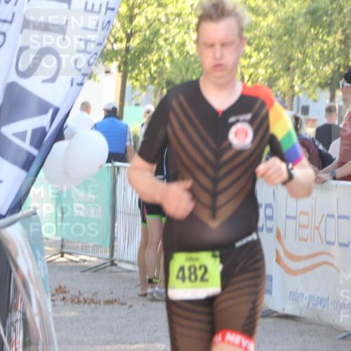 07.09.2025 - 19. Norderstedt Triathlon Luisa Fischer http://msf.ph/oto/8735244 07.09.2025 16:36:22 Ziel 482 meine-sportfotos.de