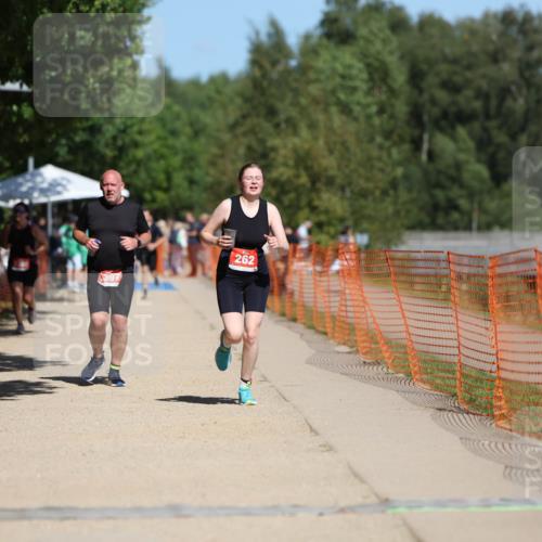 07.09.2025 - 19. Norderstedt Triathlon Michael Strokosch http://msf.ph/oto/8735246 07.09.2025 13:01:44 Laufen 262, 1397 meine-sportfotos.de