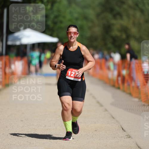 07.09.2025 - 19. Norderstedt Triathlon Michael Strokosch http://msf.ph/oto/8735268 07.09.2025 12:20:10 Laufen 140, 1278 meine-sportfotos.de