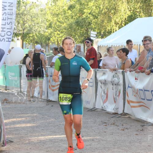 07.09.2025 - 19. Norderstedt Triathlon Luisa Fischer http://msf.ph/oto/8735277 07.09.2025 16:36:28 Ziel 482, 1085 meine-sportfotos.de