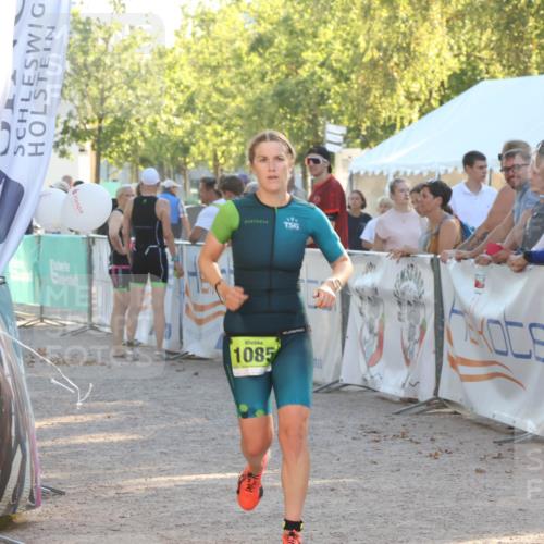 07.09.2025 - 19. Norderstedt Triathlon Luisa Fischer http://msf.ph/oto/8735280 07.09.2025 16:36:28 Ziel 482, 1085 meine-sportfotos.de