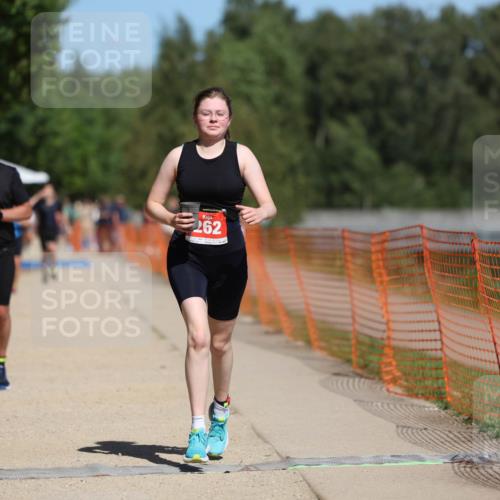 07.09.2025 - 19. Norderstedt Triathlon Michael Strokosch http://msf.ph/oto/8735284 07.09.2025 13:01:46 Laufen 262, 1397 meine-sportfotos.de
