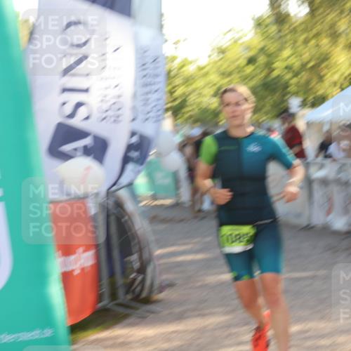 07.09.2025 - 19. Norderstedt Triathlon Luisa Fischer http://msf.ph/oto/8735293 07.09.2025 16:36:30 Ziel 482, 1085 meine-sportfotos.de