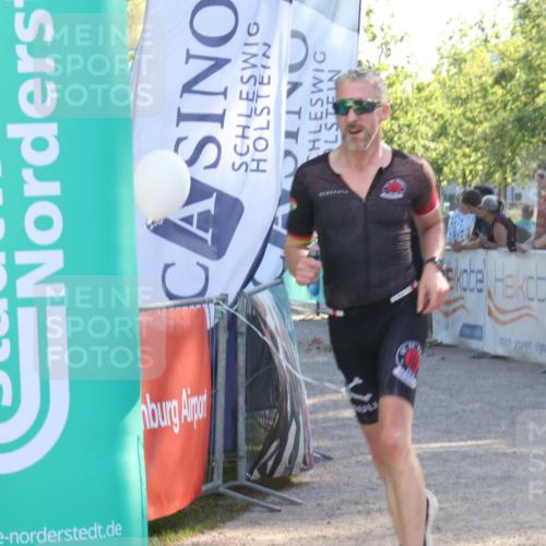 07.09.2025 - 19. Norderstedt Triathlon Luisa Fischer http://msf.ph/oto/8735305 07.09.2025 16:36:43 Ziel 483 meine-sportfotos.de