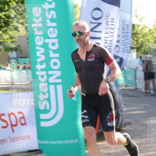 07.09.2025 - 19. Norderstedt Triathlon Luisa Fischer http://msf.ph/oto/8735310 07.09.2025 16:36:44 Ziel 483 meine-sportfotos.de
